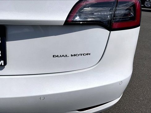 Used 2022 Tesla Model 3 Long Range image 8