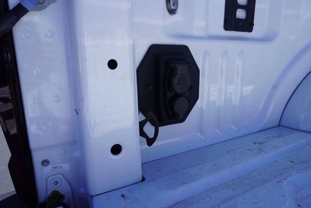 Used 2026 Ford F350 Platinum AWD/4WD image 13