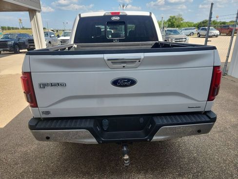 Used 2015 Ford F150 Lariat AWD/4WD image 7