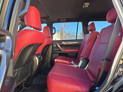 Used 2022 Lexus GX 460 Premium image 13