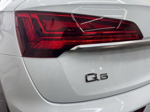 Used 2022 Audi Q5 2.0T Premium Plus AWD/4WD image 8