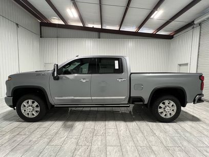 New 2025 Chevrolet Silverado 2500 High Country w/ High Country Premium Package