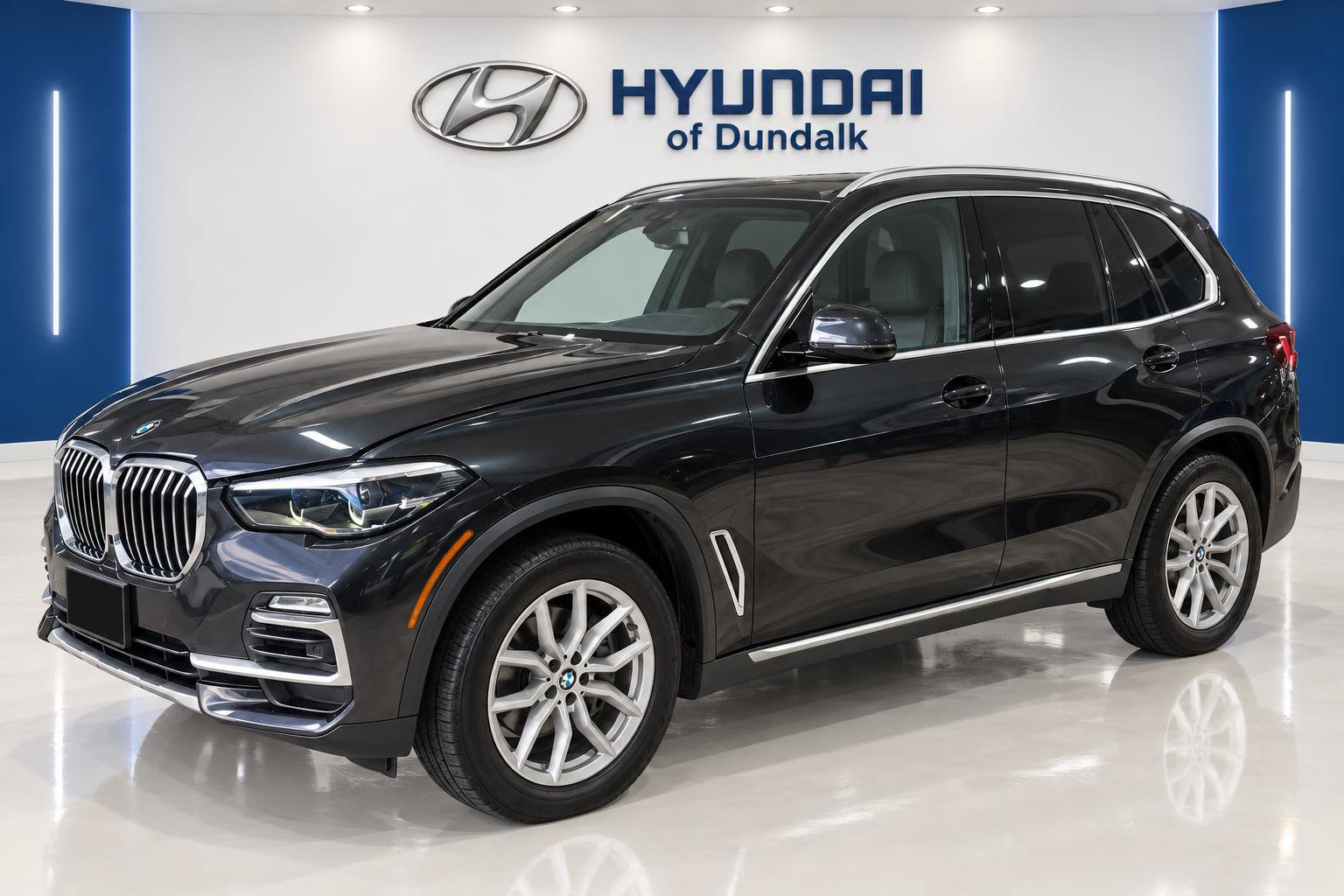 Used 2020 BMW X5 sDrive40i w/ Convenience Package RWD image 3