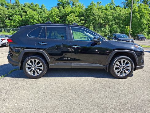 Used 2023 Toyota RAV4 Limited AWD/4WD image 6