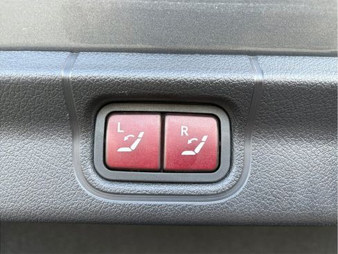 Used 2023 Mercedes-Benz EQE 350+ Sedan image 29