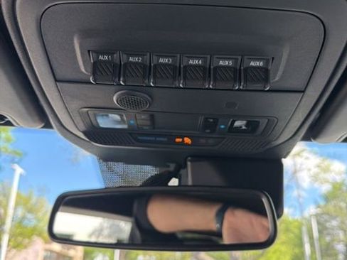 Used 2024 Ford Bronco Black Diamond AWD/4WD image 18