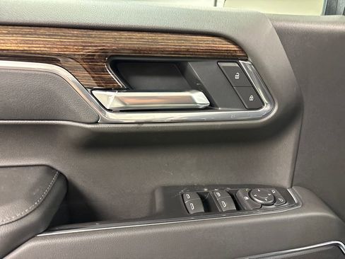 New 2026 GMC Sierra 1500 Elevation image 19