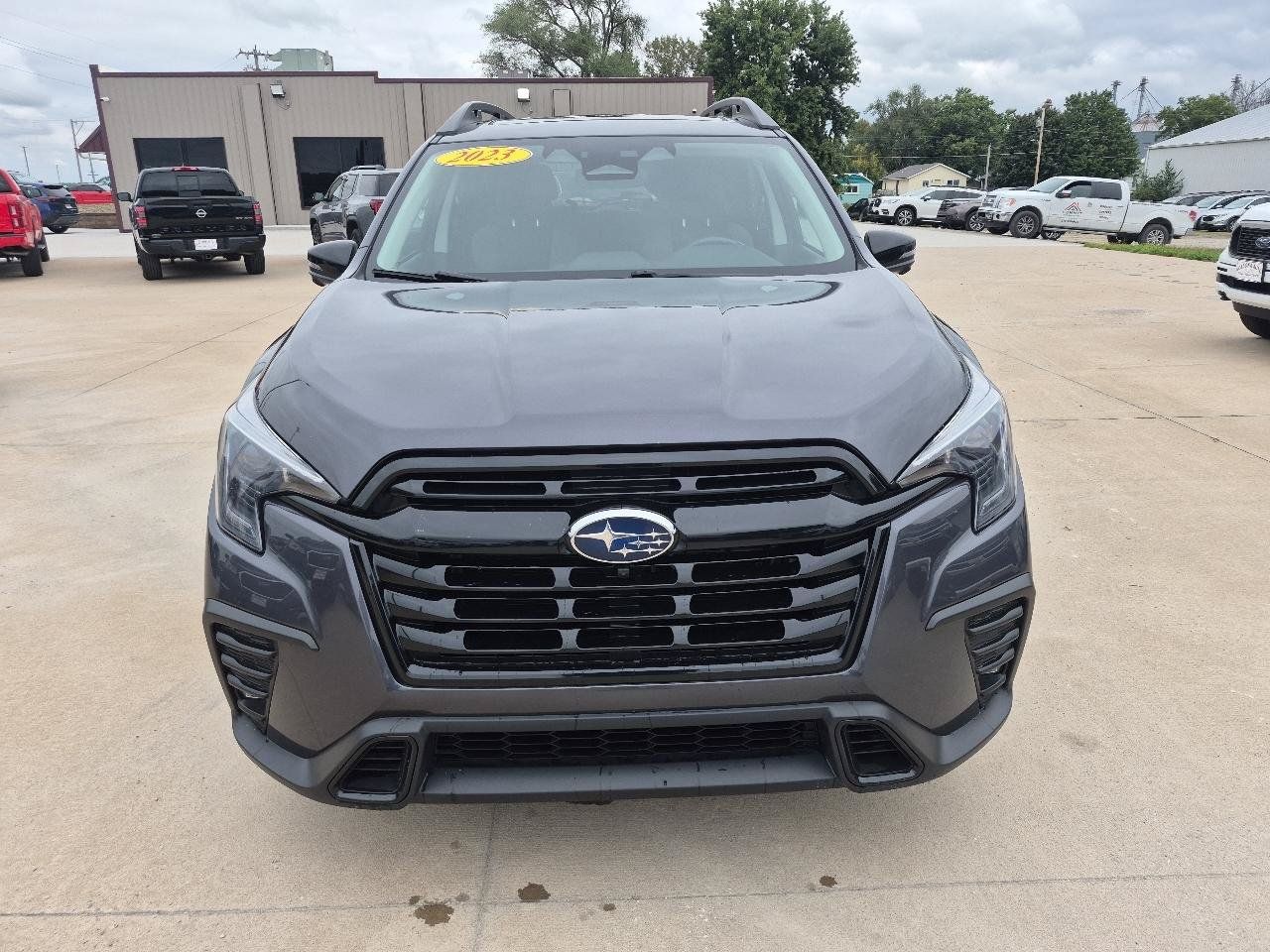 Used 2023 Subaru Ascent Onyx Edition Limited AWD/4WD image 3