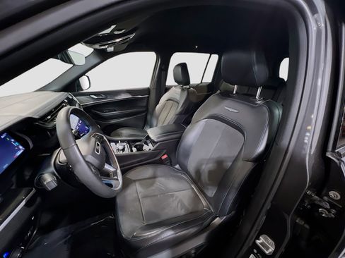 Used 2022 Jeep Grand Cherokee Trailhawk w/ Advanced Protech Group II image 15