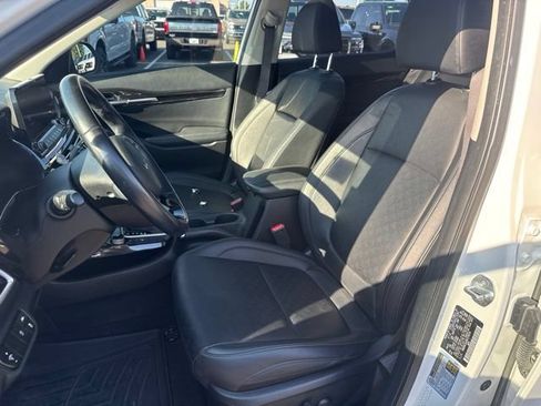 Used 2022 Kia Seltos EX AWD/4WD image 11