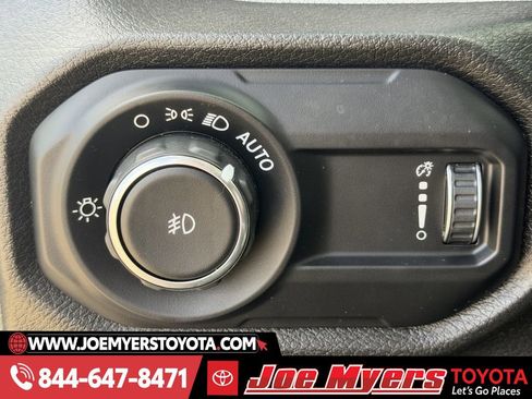 Used 2024 Jeep Wrangler Sport S image 24