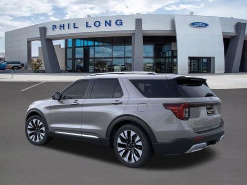 New 2026 Ford Explorer Platinum AWD/4WD image 4