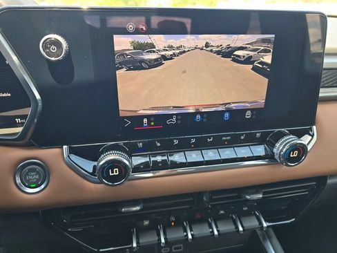 New 2026 GMC Canyon AT4 w/ Technology Plus Package AWD/4WD image 17