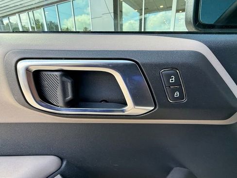 Certified 2022 Ford Bronco Wildtrak AWD/4WD image 14