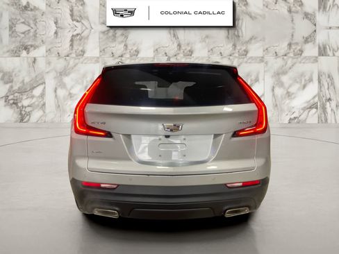 Used 2022 Cadillac XT4 Luxury image 4