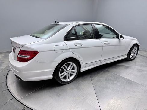 Used 2014 Mercedes-Benz C 300 4MATIC Sedan image 5