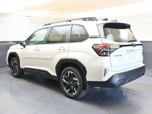 New 2026 Subaru Forester Touring AWD/4WD image 3