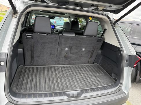 Used 2024 Toyota Grand Highlander AWD Hybrid image 28