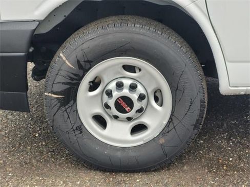 New 2024 GMC Savana 2500 w/ Driver Convenience Package image 10