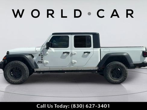 Used 2020 Jeep Gladiator Sport w/ Quick Order Package 24S AWD/4WD image 6
