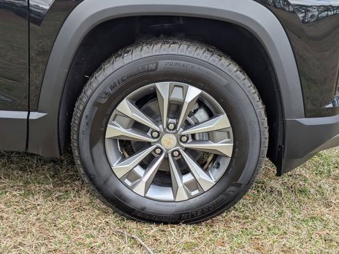 New 2026 Chevrolet Equinox LT w/ Convenience Package II image 12