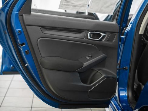 Used 2023 Honda Civic LX image 31
