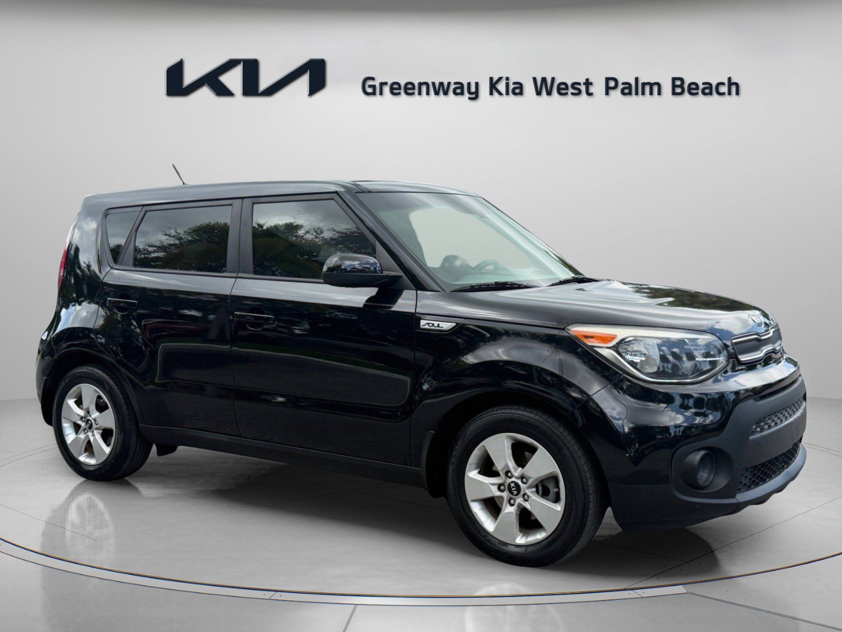 Used 2019 Kia Soul w/ Convenience Package FWD image 1