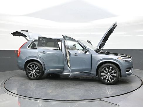 Used 2023 Volvo XC90 B5 Plus w/ Protection Package Premier AWD/4WD image 50