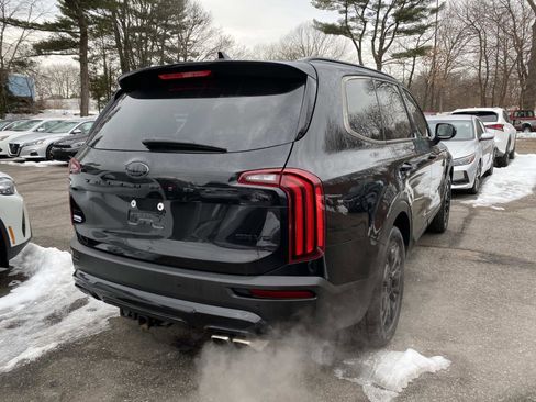 Used 2021 Kia Telluride EX w/ EX Premium Package image 7