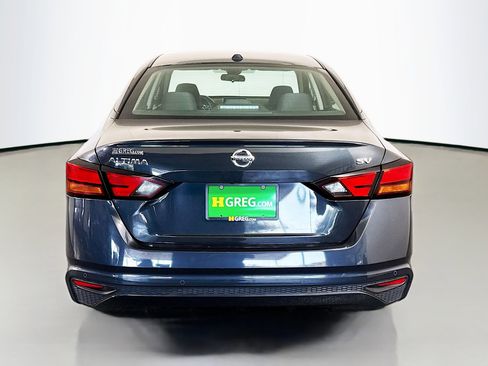 Used 2021 Nissan Altima 2.5 SV image 8