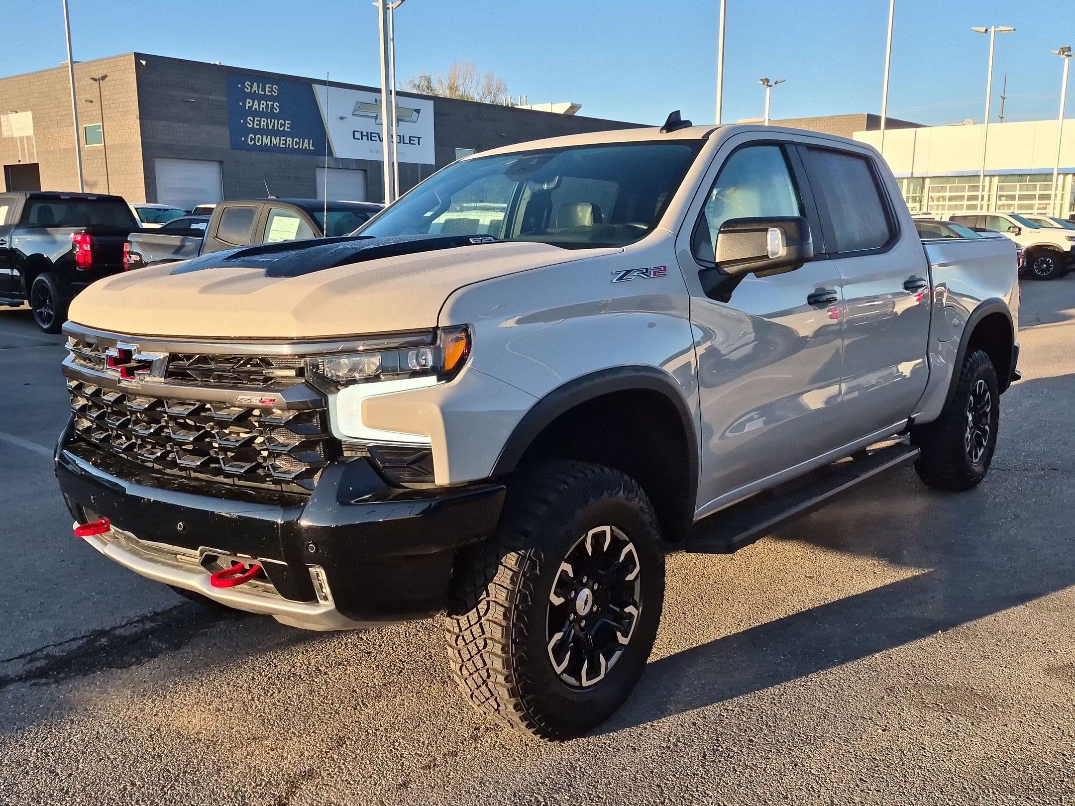 Used 2026 Chevrolet Silverado 1500 ZR2 AWD/4WD image 8
