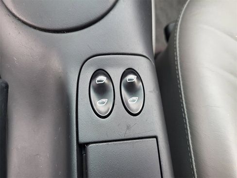 Used 2002 Porsche Boxster S image 23