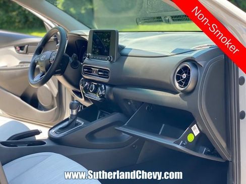 Used 2023 Hyundai Kona SEL w/ Cargo Package AWD/4WD image 18