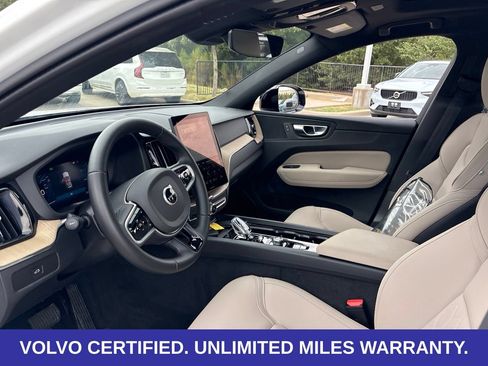 Used 2026 Volvo XC60 B5 Plus AWD/4WD image 18