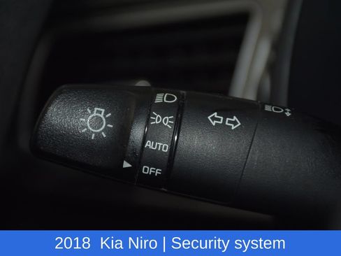 Used 2018 Kia Niro LX FWD image 13