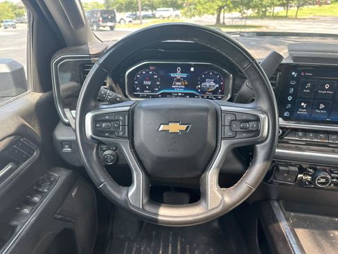 Used 2024 Chevrolet Silverado 3500 LTZ w/ LTZ Plus Package AWD/4WD image 18