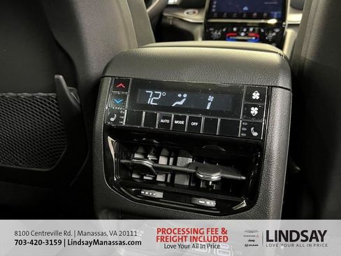New 2025 Jeep Grand Cherokee L Limited w/ Luxury Tech Group II AWD/4WD image 16