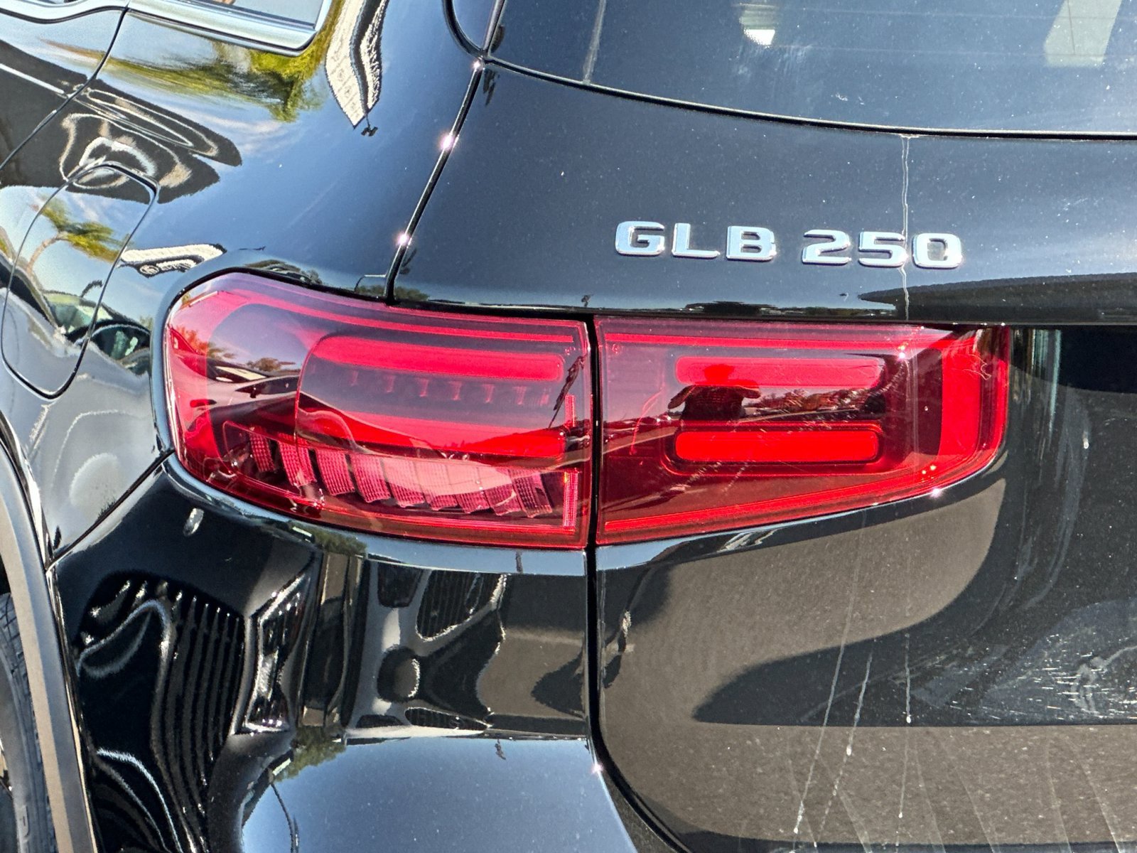 Certified 2026 Mercedes-Benz GLB 250 4MATIC image 31