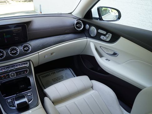 Used 2019 Mercedes-Benz E 450 4MATIC Coupe image 25