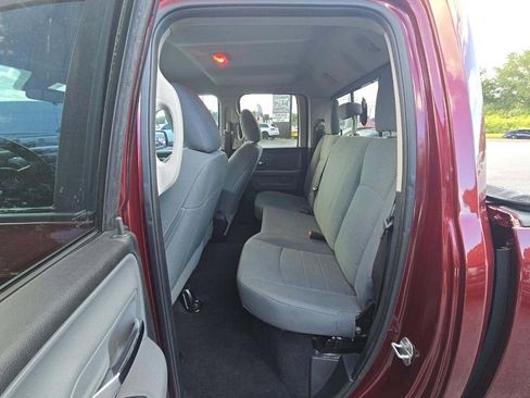 Used 2017 RAM 1500 Classic SLT AWD/4WD image 9