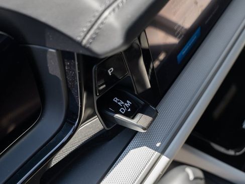 Certified 2024 Porsche Cayenne image 25