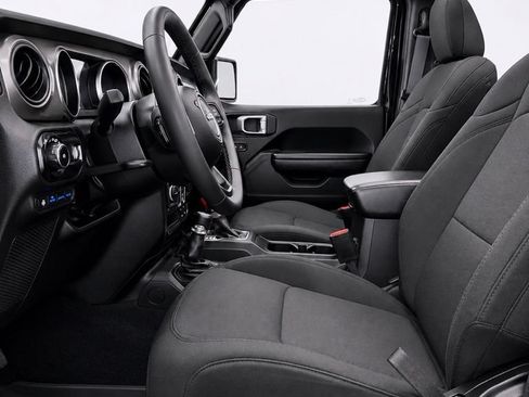 Used 2023 Jeep Wrangler Unlimited w/ Sun & Screen Package AWD/4WD image 20