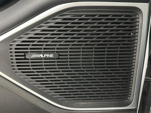 Used 2024 Jeep Wagoneer Series II image 21