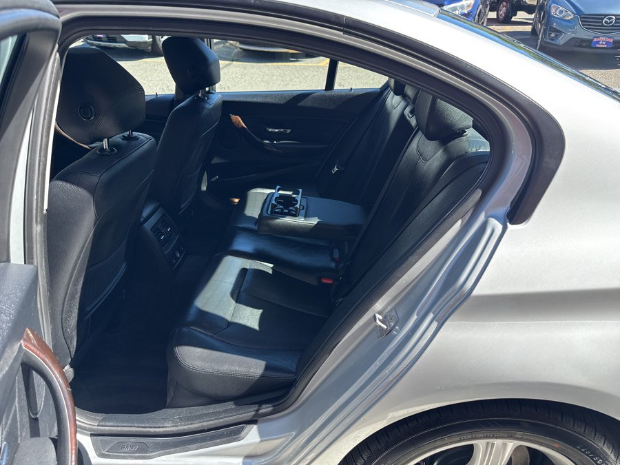 Used 2015 BMW 328i xDrive Sedan AWD/4WD image 19
