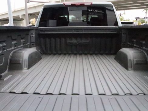 New 2025 GMC Sierra 1500 Denali w/ Denali Reserve Package image 18