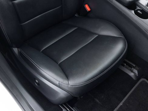 Used 2015 Mercedes-Benz GLA 250 4MATIC image 25