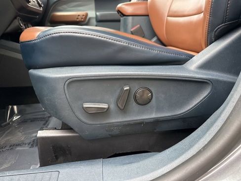 Used 2022 Ford Maverick Lariat w/ Lariat Luxury Package image 27