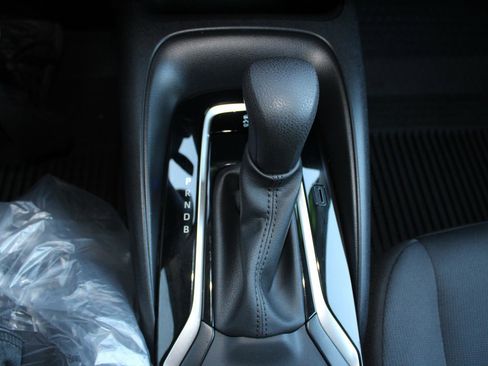 Certified 2023 Toyota Corolla LE image 19