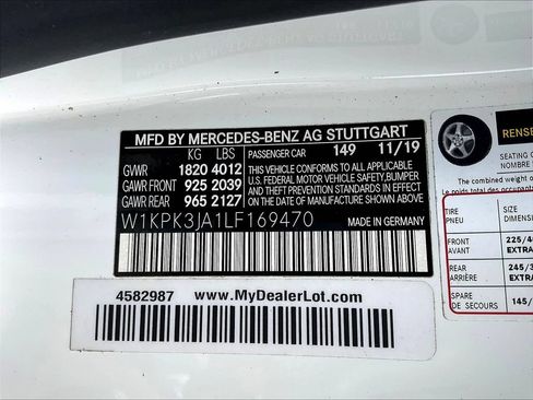 Used 2020 Mercedes-Benz SLC 300 image 17