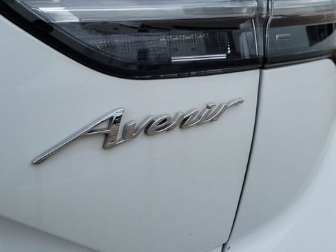 Used 2022 Buick Envision Avenir w/ Technology Package II image 6